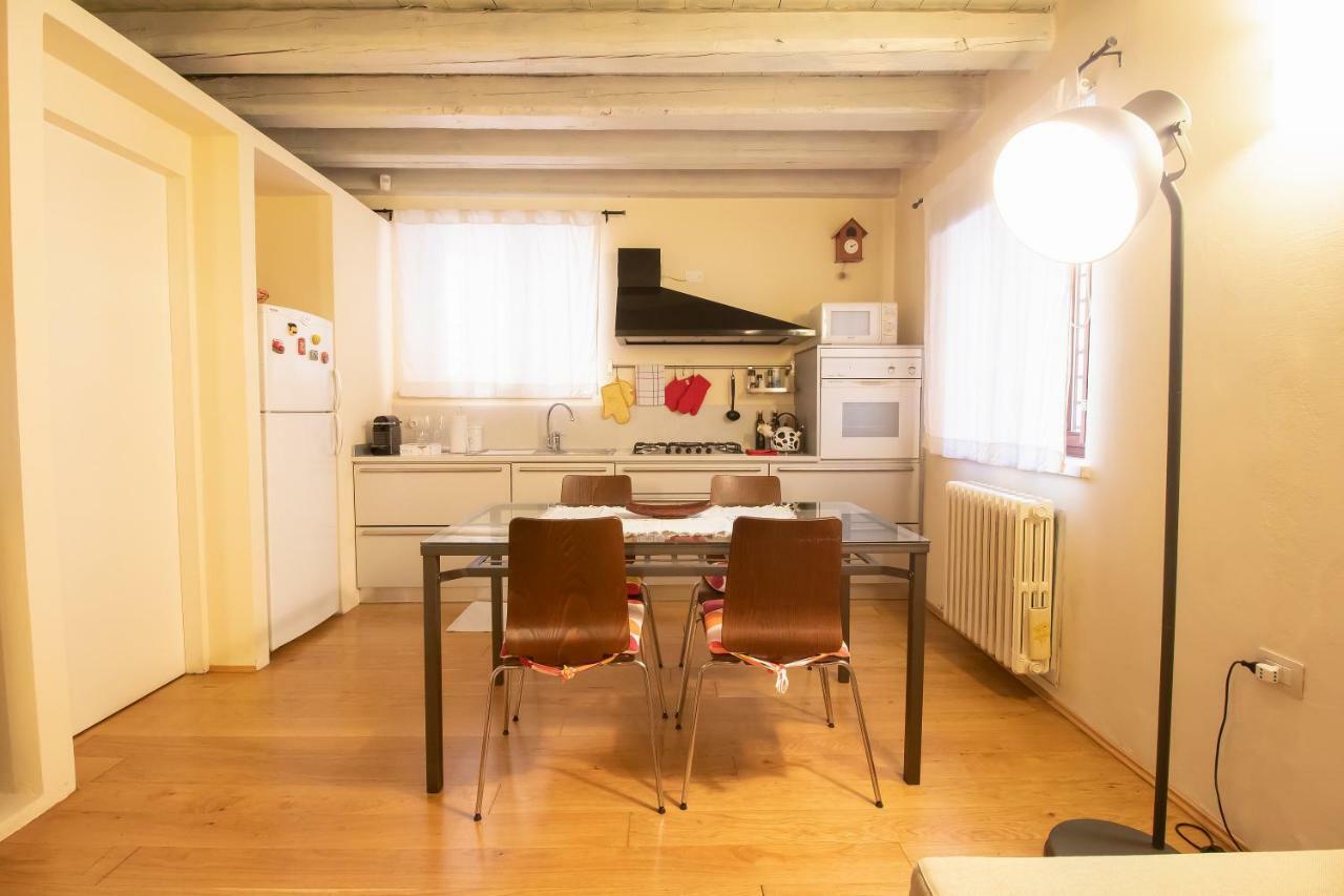 Lovely Apartment Sottoriva Werona Zewnętrze zdjęcie